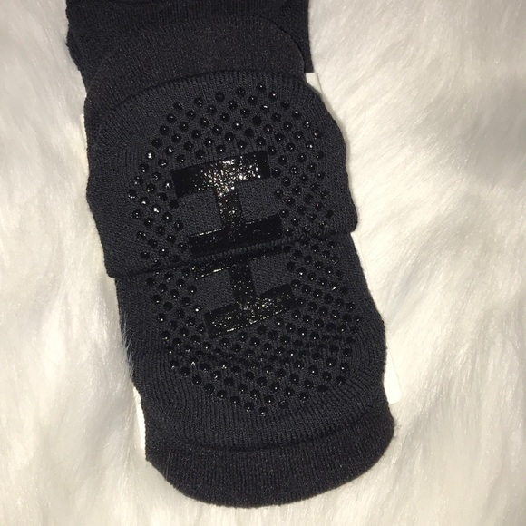 Lululemon tuck and point studio sock black S/M NWT - Picture 3 of 5